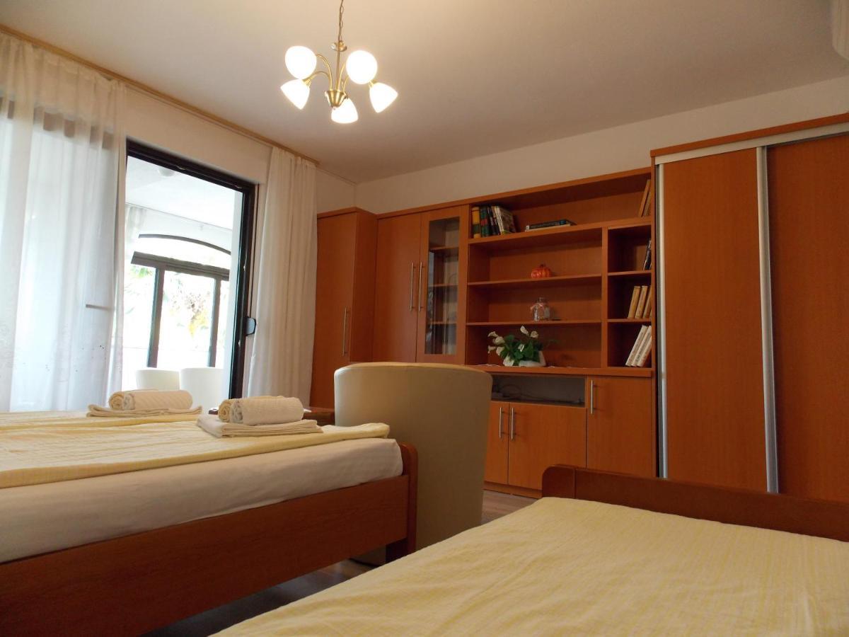 Apartments Cutic Malinska Kültér fotó
