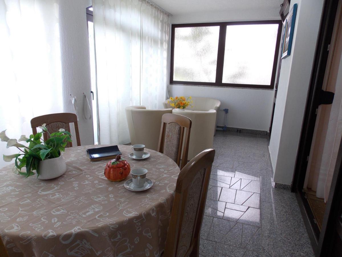 Apartments Cutic Malinska Kültér fotó